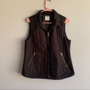Black Old Navy Zip-Up Quilted Vest